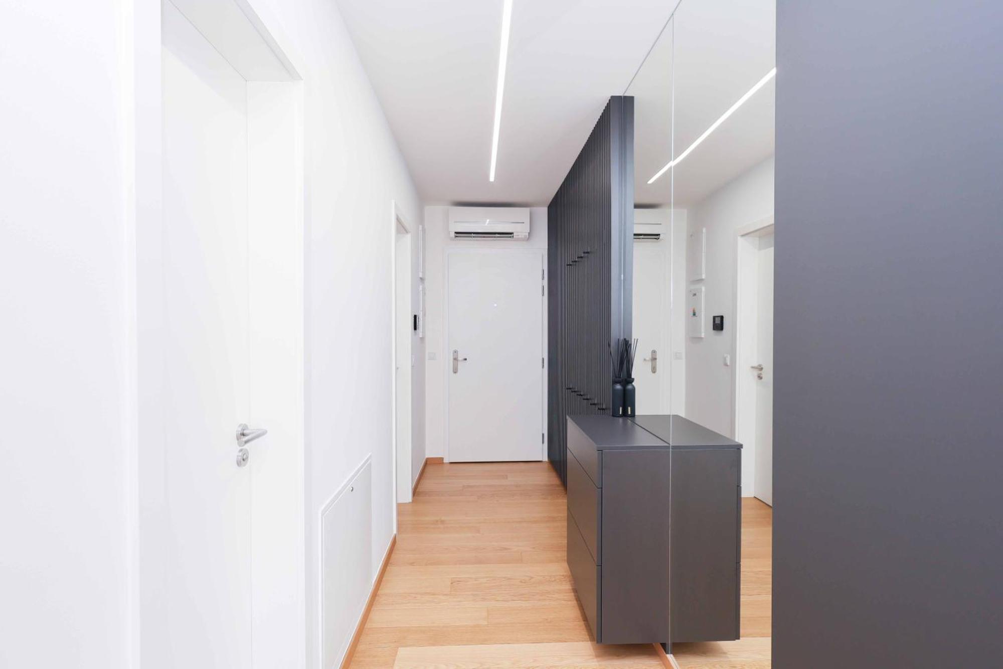 브라티슬라바 Downtown Luxe Retreat- Konventna 아파트 외부 사진