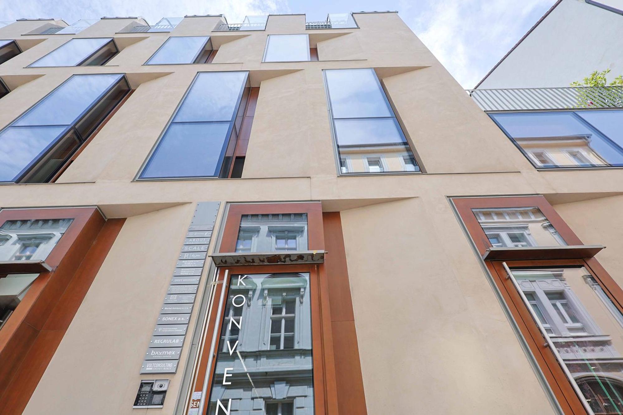 브라티슬라바 Downtown Luxe Retreat- Konventna 아파트 외부 사진